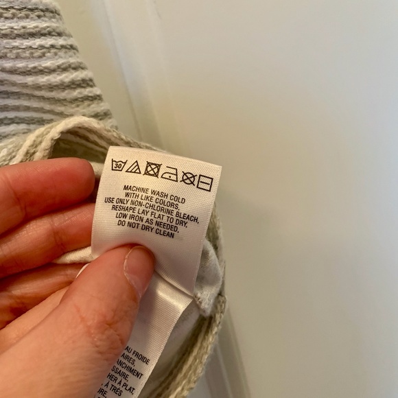 Anthropologie Postmark Flutterwork Top - Picture 7 of 7